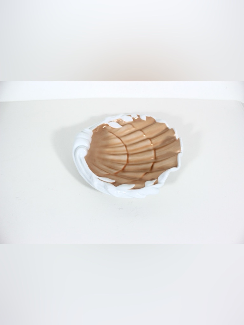 Vintage Ceramic Shell Bowl Mottahedeh Vista Alegre Portugal